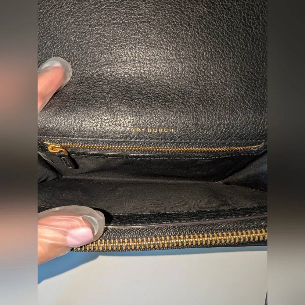 Tory Burch Black Leather Crossbody Wallet